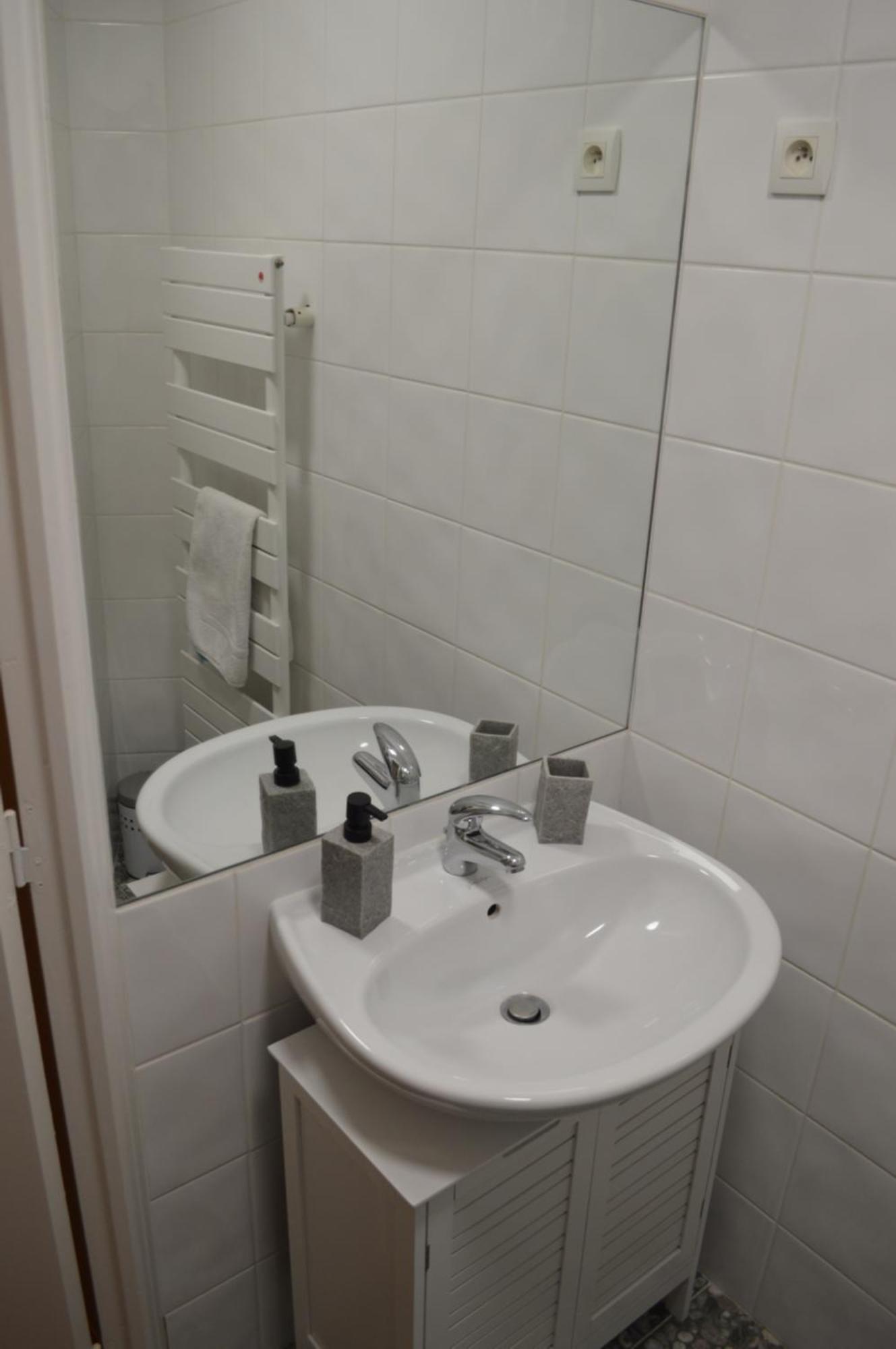 לוק-סור-מר Logement Cosy Et Moderne מראה חיצוני תמונה